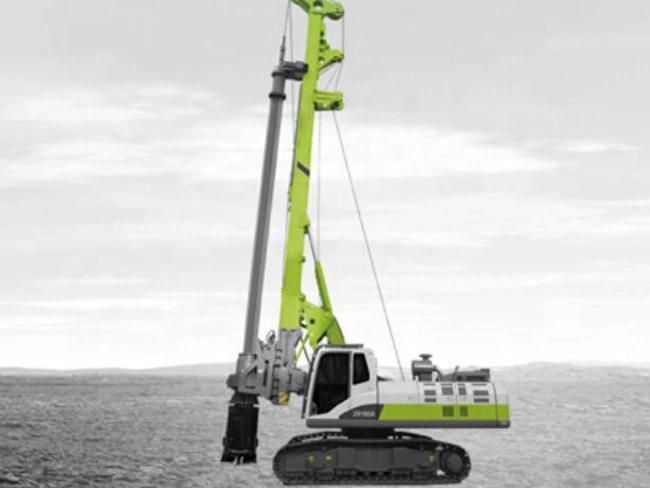 Zoomlion Rotary Drilling Rig with Easy Transportation (ZR220A)