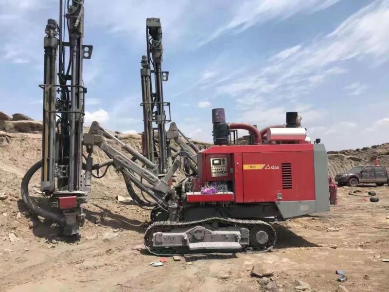 30m Depth Hydraulic Rock Drill Drilling Rig Gia B1 with 10.5m3/Min Screw Air Compressor