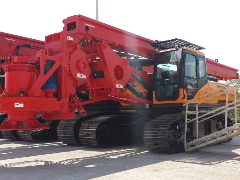 44m Drilling Depth Rotary Drilling Rig Sr155c with High Efficiency