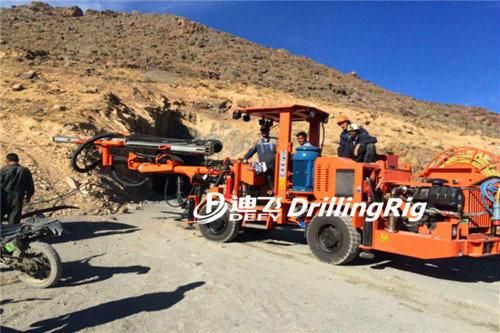 Blast Hole Mining Double Boomer Tunnel Jumbo Drilling Machine