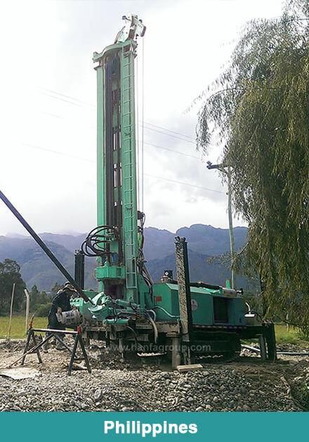 Hf1100y African Hot Water Well Crawler Mounted Drilling Rig for Sale