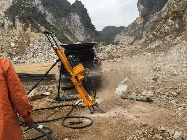 Qd-100 Hydraulic DTH Drilling Rig for Mining Use