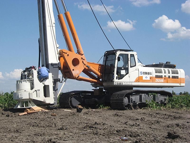 Zoomlion Drilling Rig Machine Rotary Drilling Rig Zr185c-3 with Cumins Engine