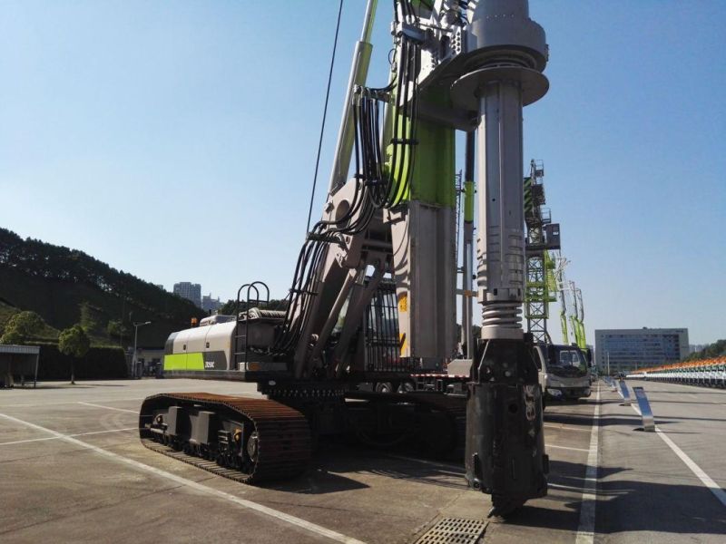Zoomlion Concrete Equipment Rotary Drilling Rig Zr220A