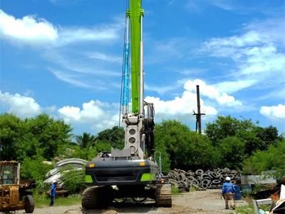 China Zoomlion Zr280 Hydraulic Rotary Drilling Rig