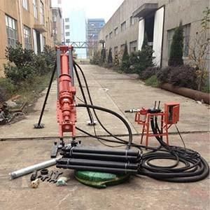 30m Portable Borehole Hammer Rock DTH Drilling Rig